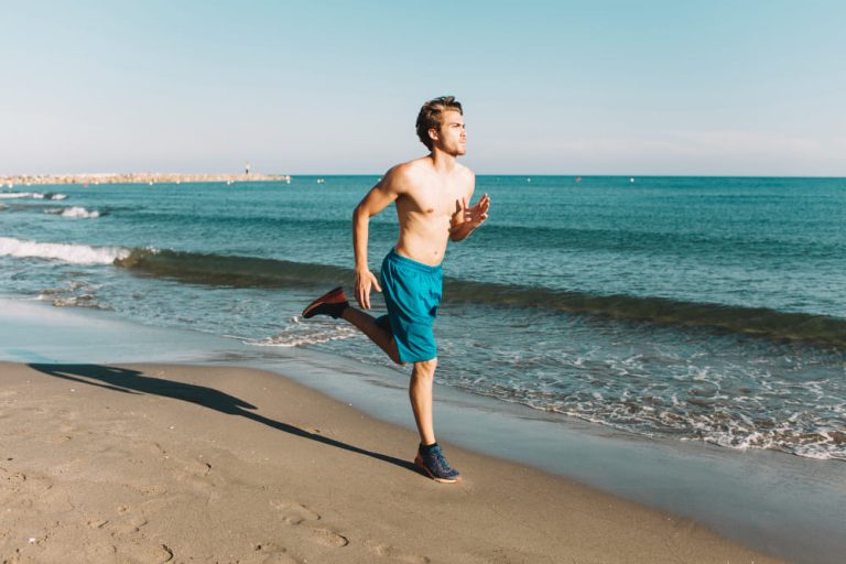 Entrenamiento funcional fuera del gimnasio para mejorar tu rendimiento en kitesurf.